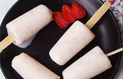 Strawberry Infused Kulfi Recipe